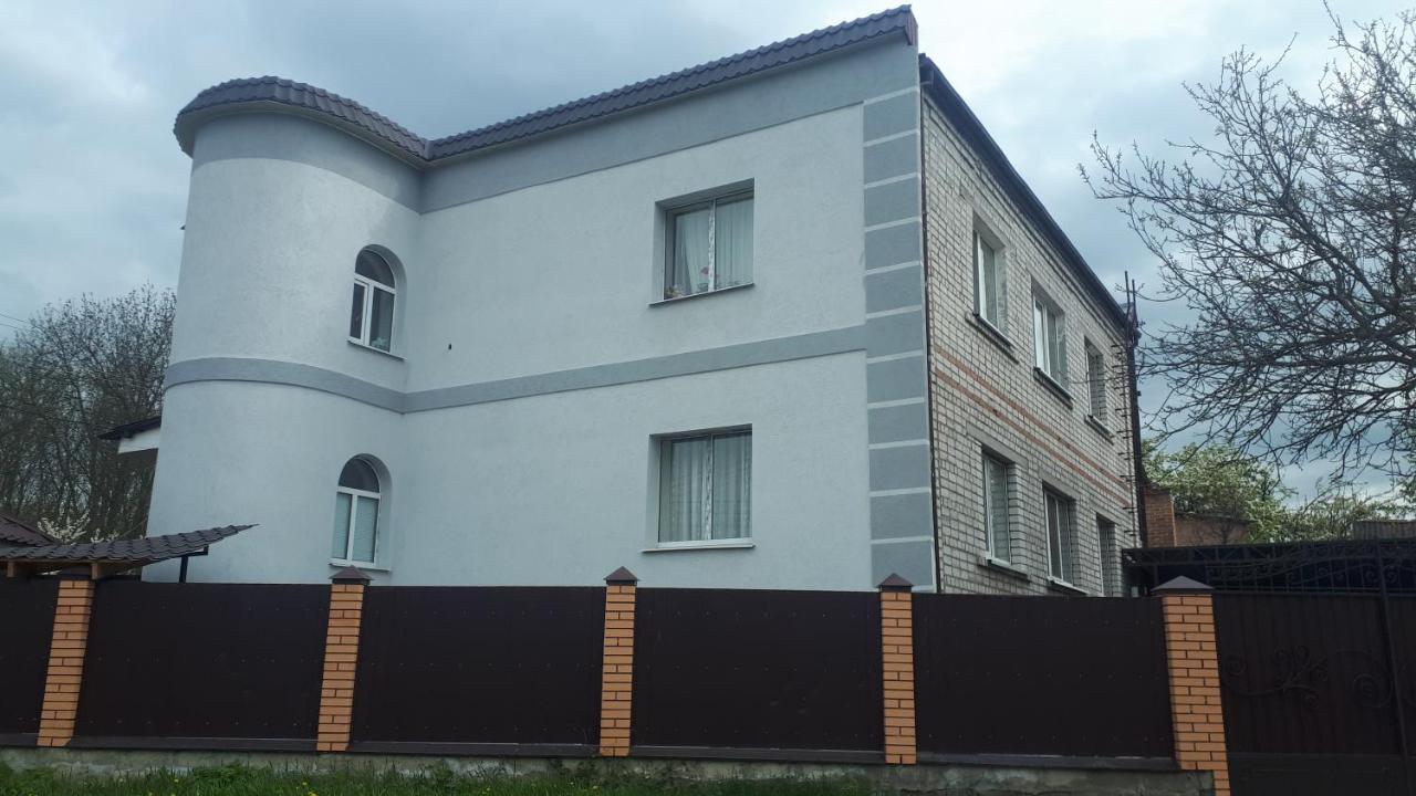 Окремі Номери В Гостьовому Будинку Типу Guest House Kropyvnytskyi Exterior foto